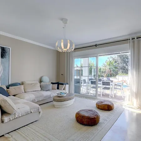 Beautiful Villa With Private Pool Estepona